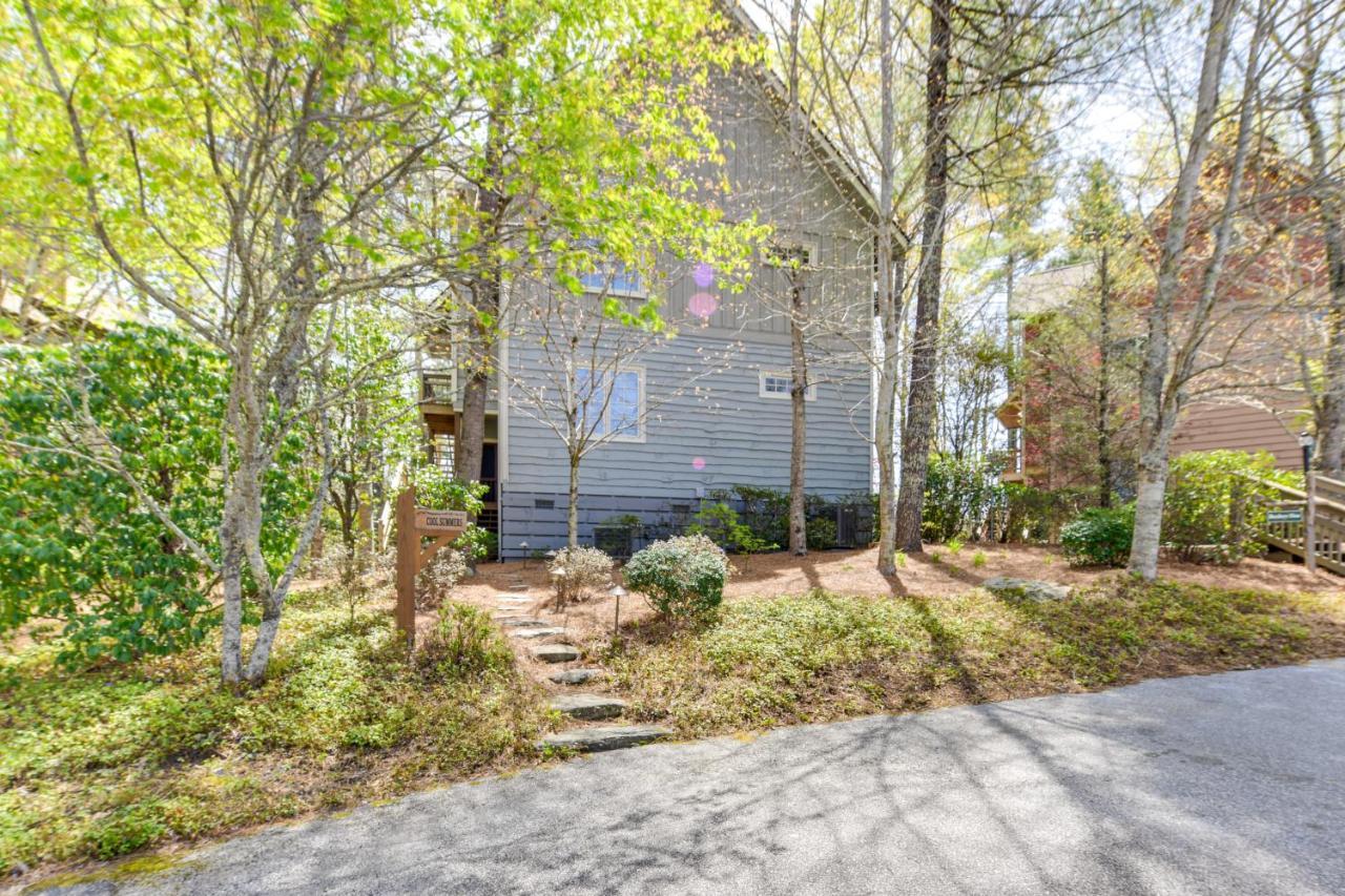 Inviting Cashiers Condo Deck And Golf Course Views! エクステリア 写真
