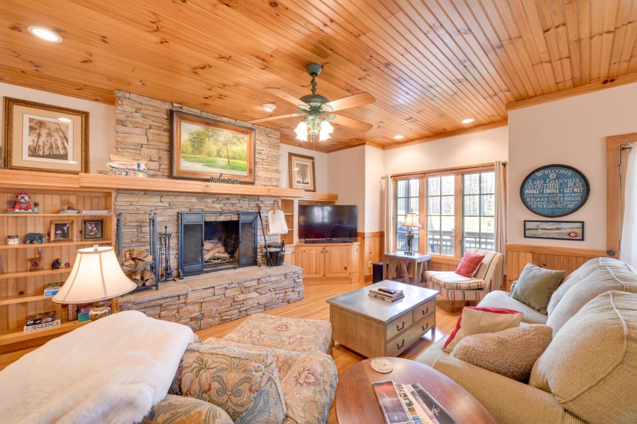Inviting Cashiers Condo Deck And Golf Course Views! エクステリア 写真
